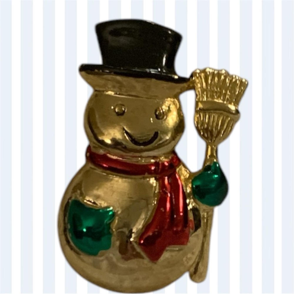 Vintage SFJ Steinmetz Christmas Brooch Lapel Pin 1 1/2”H x 1”W